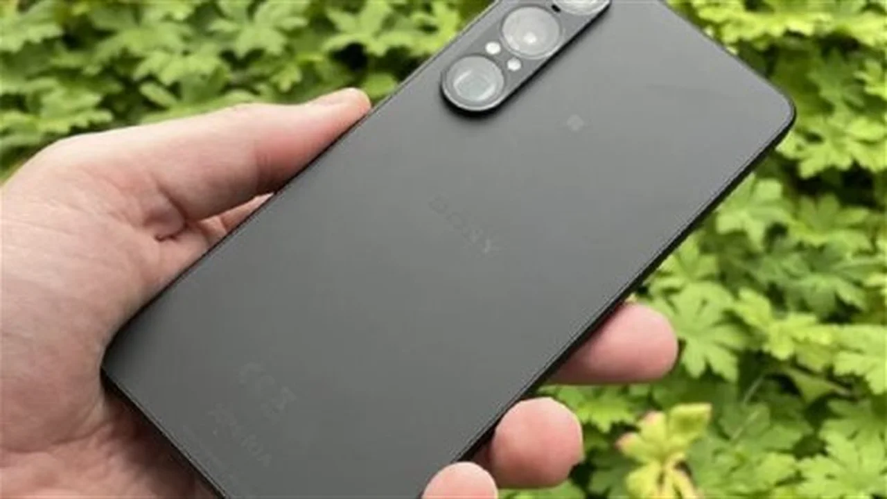 موعد الإطلاق.. سوني تكشف تاريخ وصول هاتف Xperia 1 VIII للأسواق العالمية